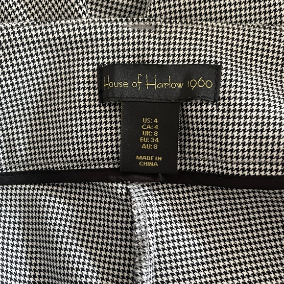 House of Harlow 1960 Pleated Front Wide Leg Houndstooth Trouser - Picture 11 of 12